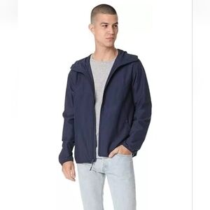 Men's Herschel Voyage Wind Breaker Navy Blue Jacket. Size Medium.